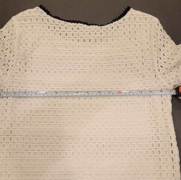 BANANA REPUBLIC EYELET TOP Size S - Picture 10 of 11